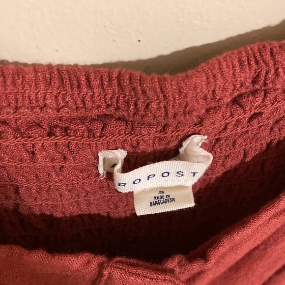 Aeropostale cropped tank size small - Picture 3 of 5